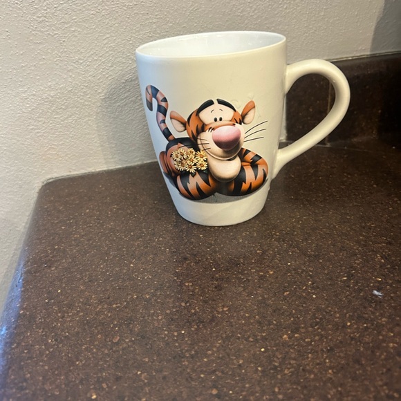 Disney Tigger Character Mug - Cream - Picture 2 of 5